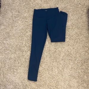 Victoria Secret Leggings with Scalloped Ankle SZ S